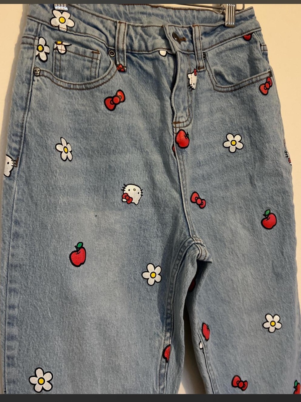 Size 1 Hello Kitty Light Blue High-Rise Jeans with Red & White Embroidery - Picture 2 of 5